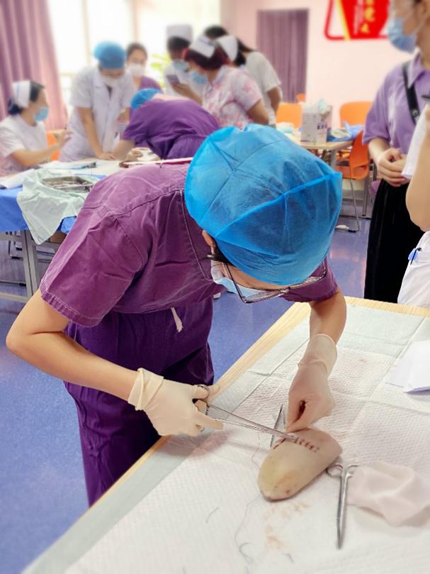 牛舌上"绣花",妇产科上演会阴切开缝合大比拼